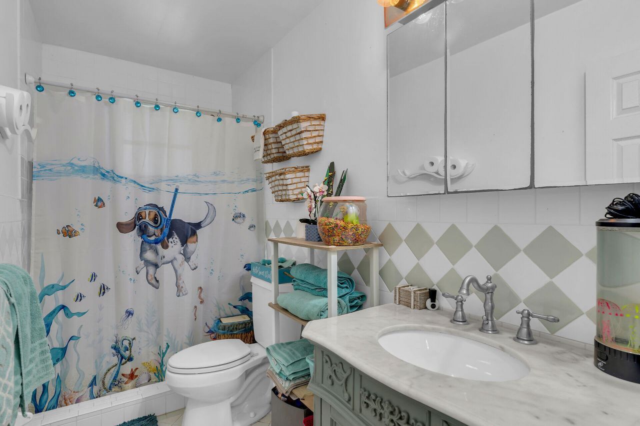 30 Jewfish Avenue, Key Largo, FL 33037 Photo