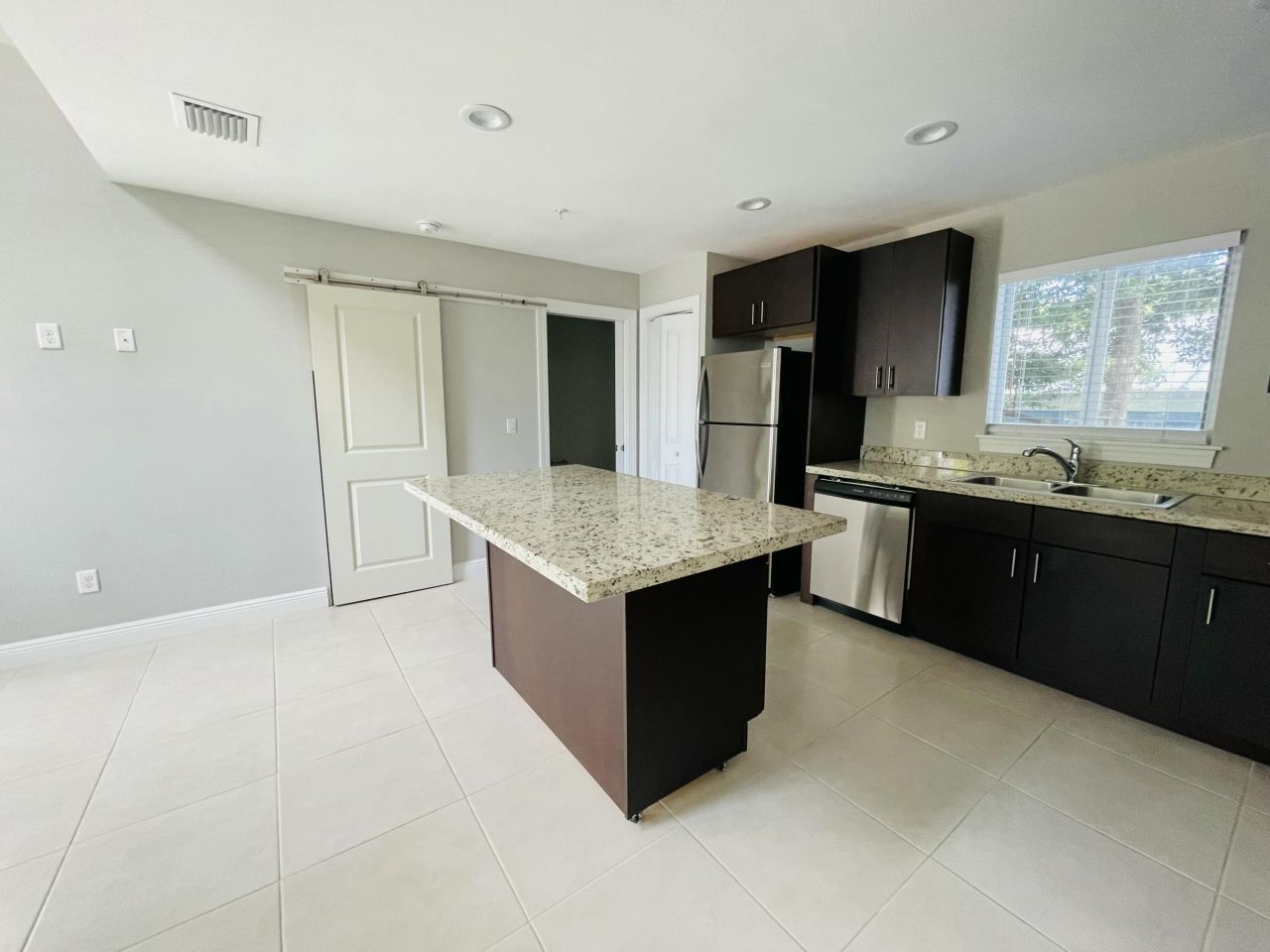 102940 Overseas Highway, Unit 1, Key Largo, FL 33037 Photo