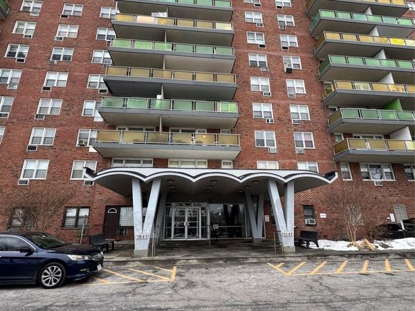 1841 Central Park Avenue, Unit 16R, Yonkers, NY 10710