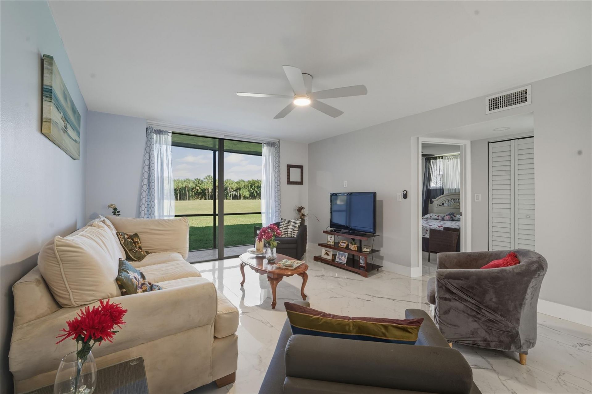 9611 N Hollybrook Lake Drive, Unit 101, Pembroke Pines, FL 33025 Photo