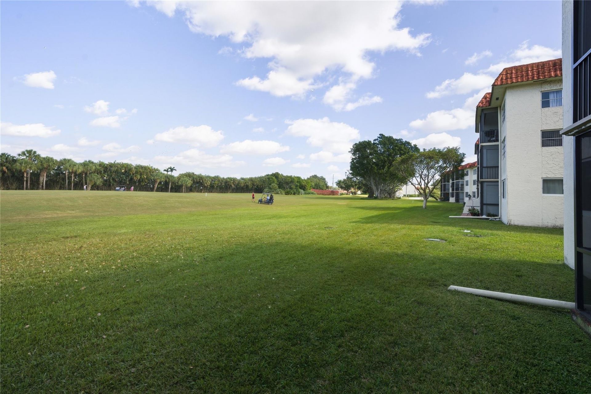 9611 N Hollybrook Lake Drive, Unit 101, Pembroke Pines, FL 33025 Photo