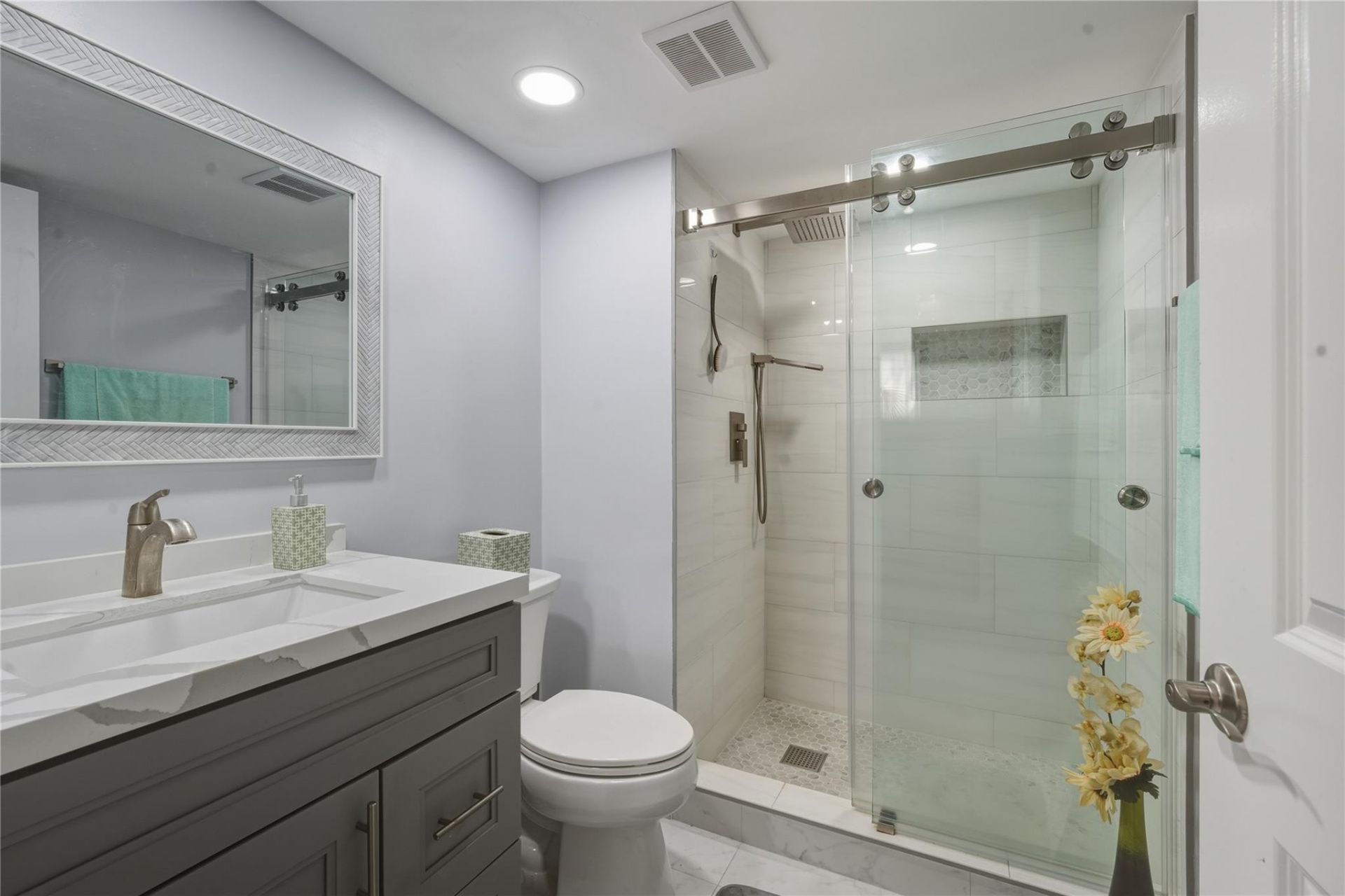 9611 N Hollybrook Lake Drive, Unit 101, Pembroke Pines, FL 33025 Photo