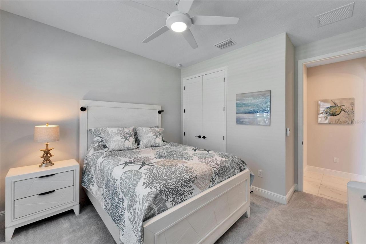 9152 Warm Springs Circle, Parrish, FL 34219 Photo