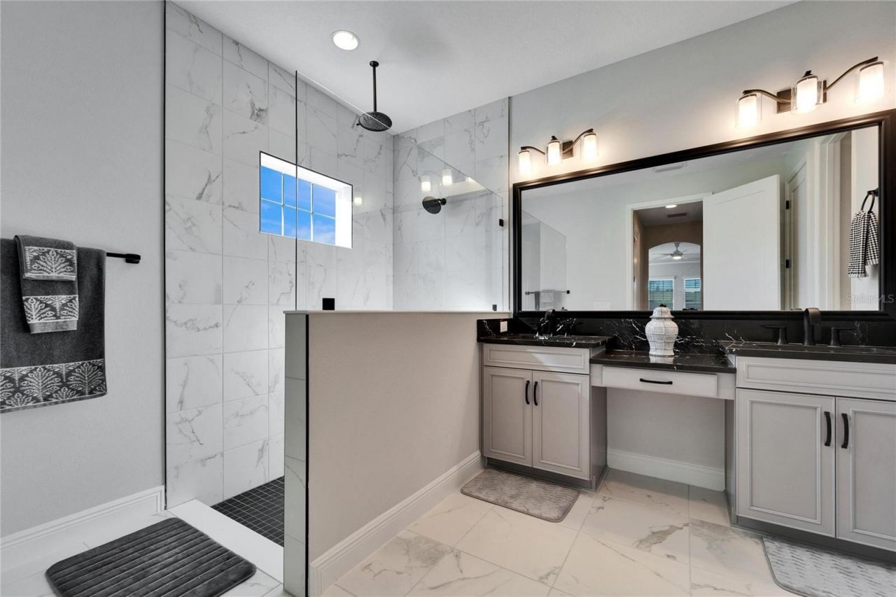 9152 Warm Springs Circle, Parrish, FL 34219 Photo