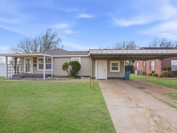 1801 N Louis Tittle Avenue, Mangum, OK 73554