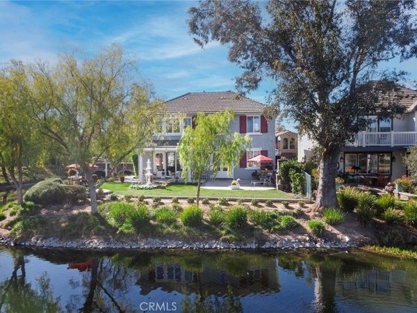 27016 Island, Valencia, CA 91355