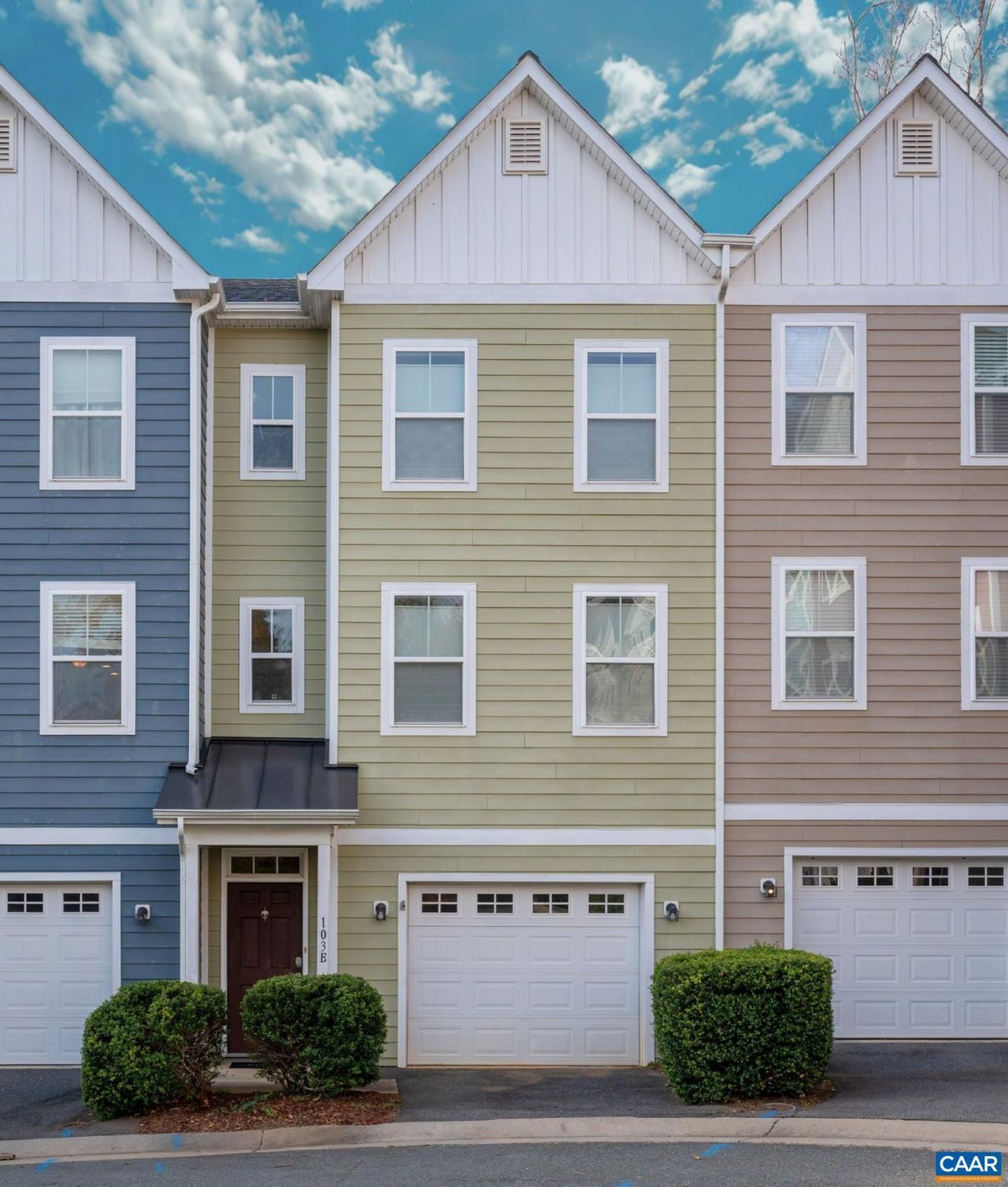 103 Longwood Dr, Unit E, Charlottesville, VA 22903 Main Photo