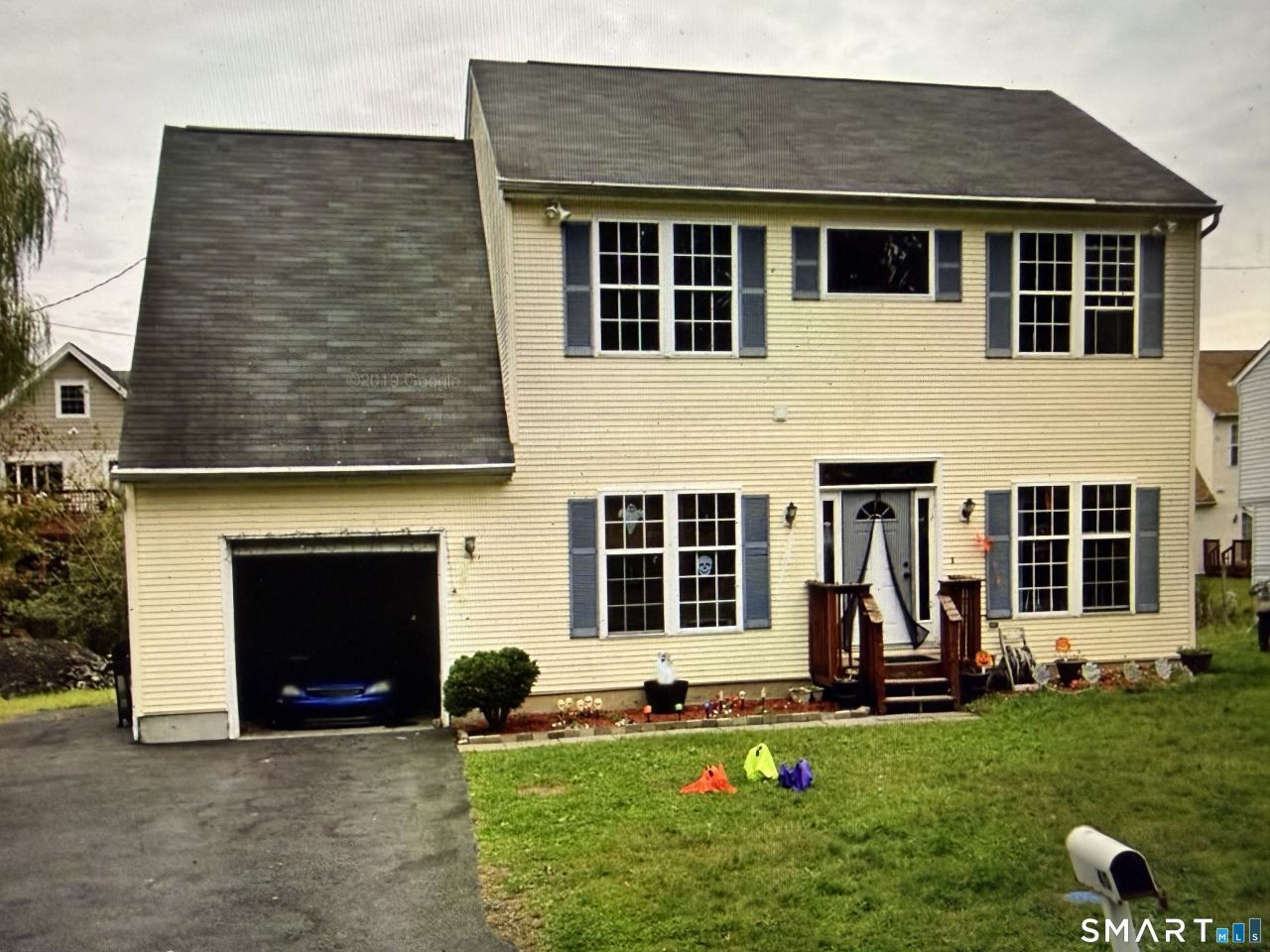 40 Marlin, Norwalk, CT 06854 Main Photo