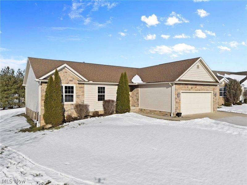 7331 Jimmie Street SW, Massillon, OH 44646 Photo 1