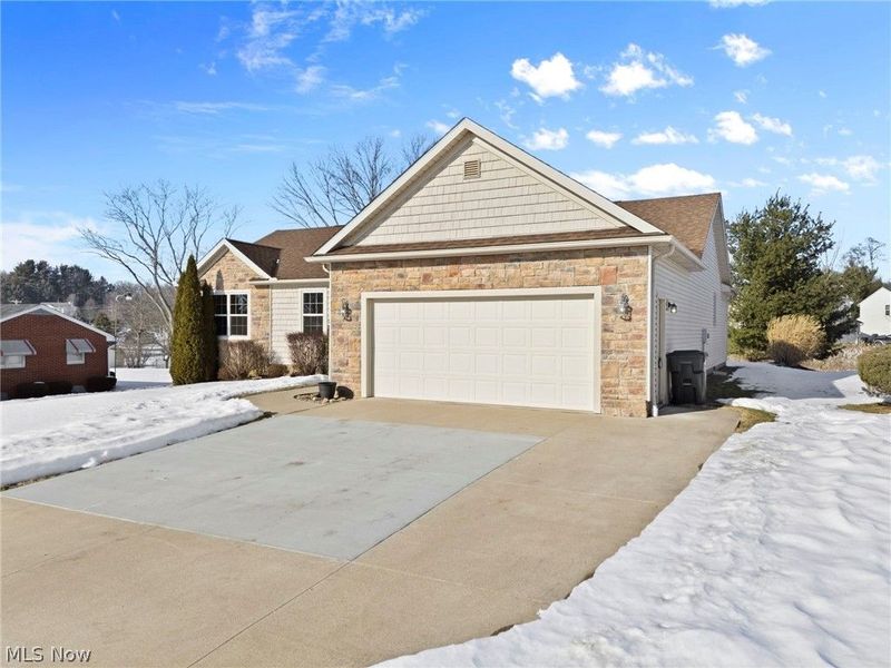 7331 Jimmie Street SW, Massillon, OH 44646 Photo 3