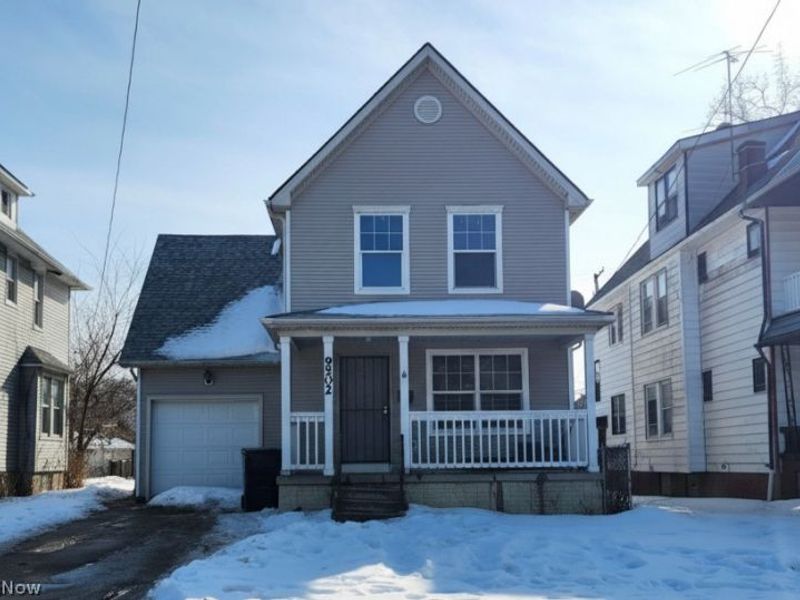 9502 Dickens Avenue, Cleveland, OH 44104 Photo 2