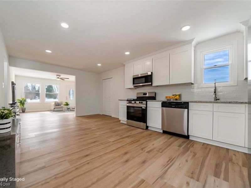 3827 Sleepy Hollow Road, Brunswick, OH 44212 Photo 7