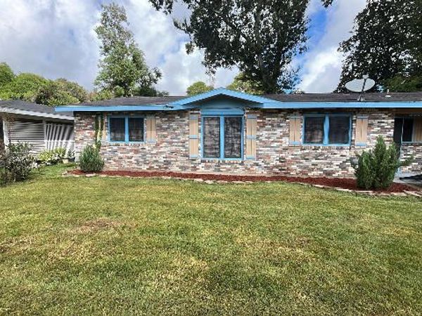 126 Bradford Drive , Carencro, LA 70520