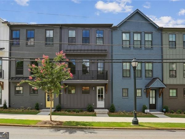 138 Chestnut Circle, Unit 6, Atlanta, GA 30342