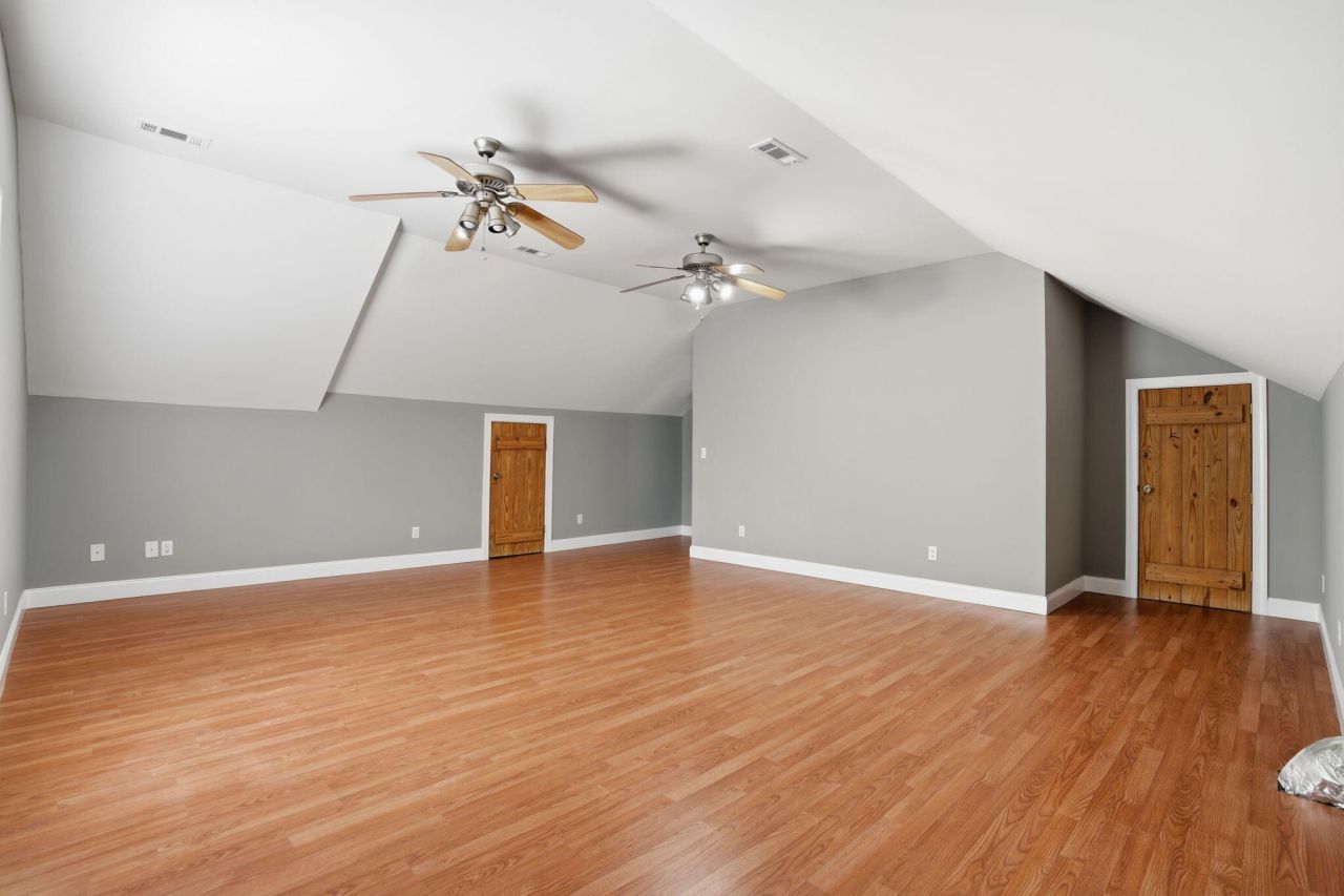 120 Intimidator Lane Photo 52