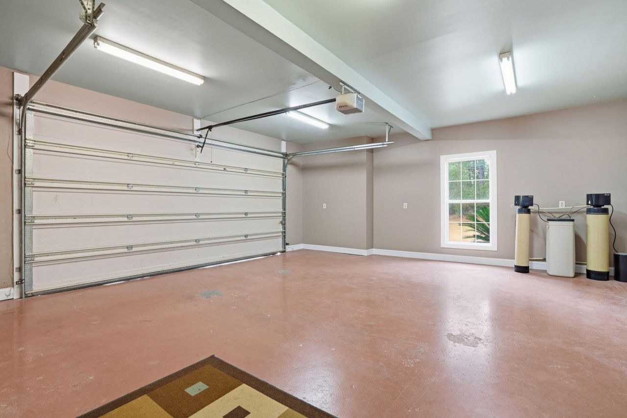 120 Intimidator Lane Photo 58