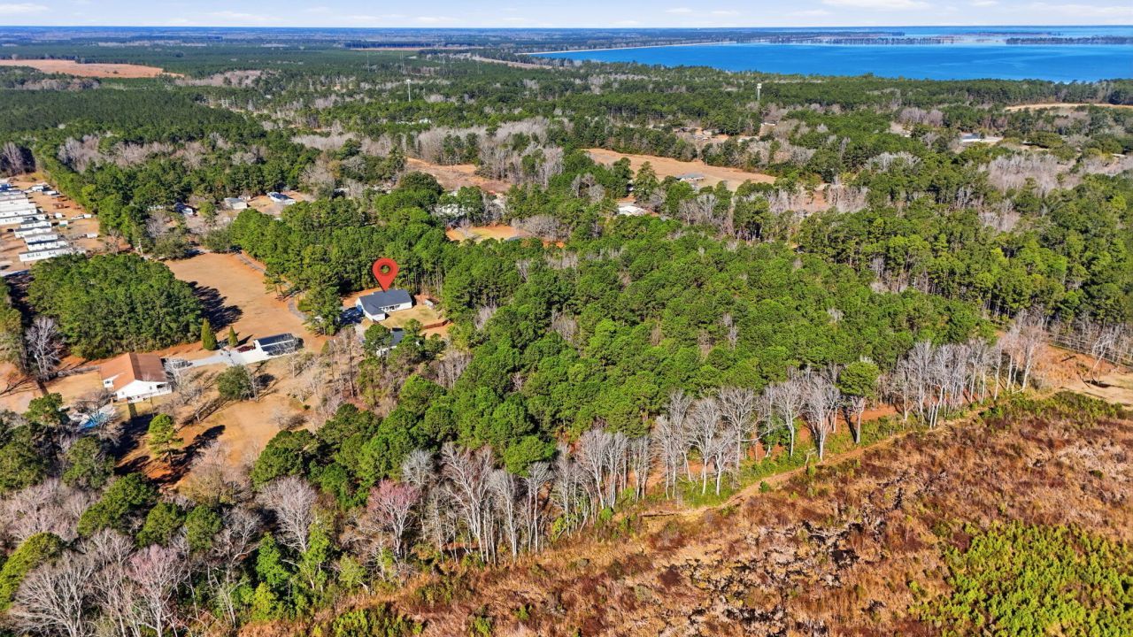 120 Intimidator Lane Photo 8