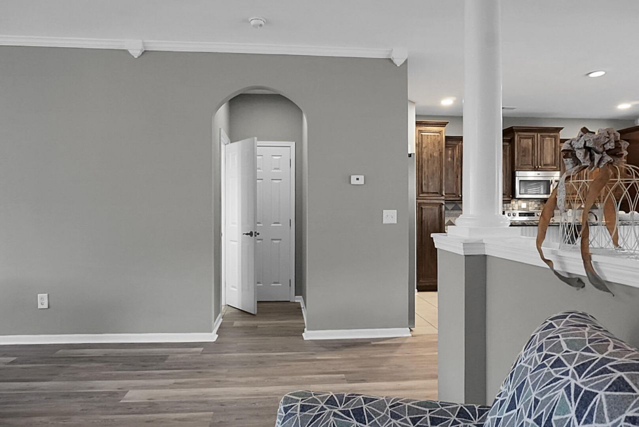 143 Red Leaf Boulevard Photo 15