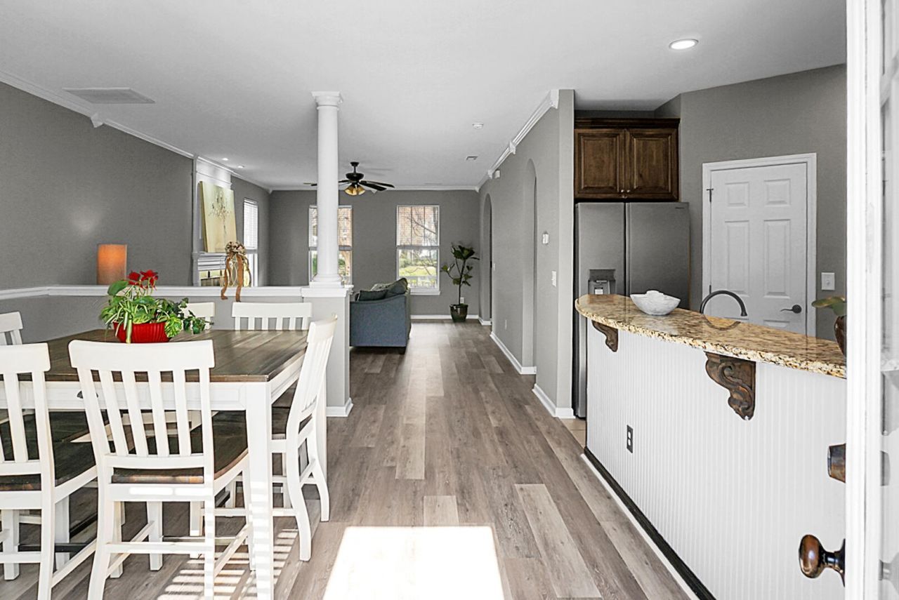 143 Red Leaf Boulevard Photo 17