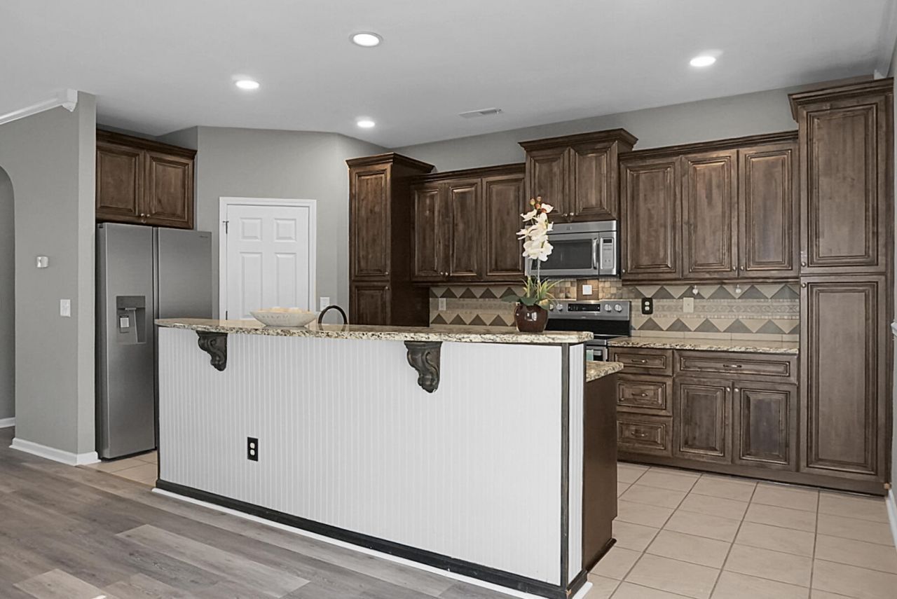 143 Red Leaf Boulevard Photo 22