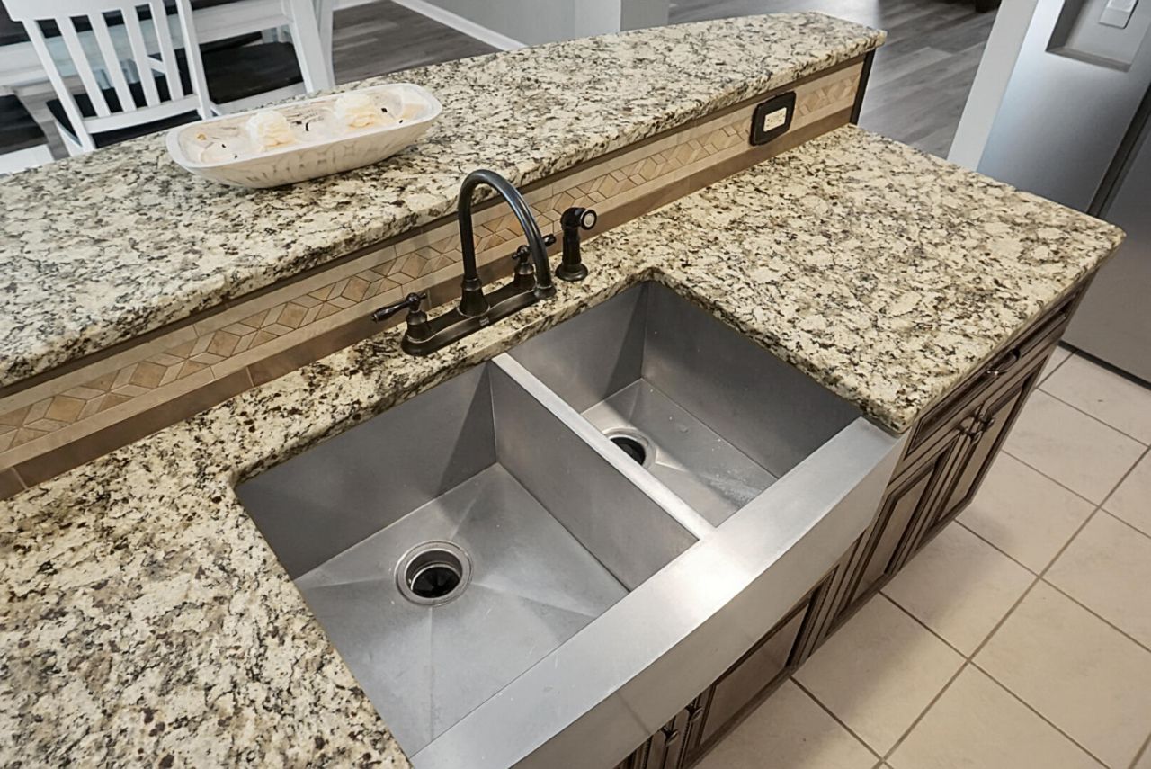 143 Red Leaf Boulevard Photo 26