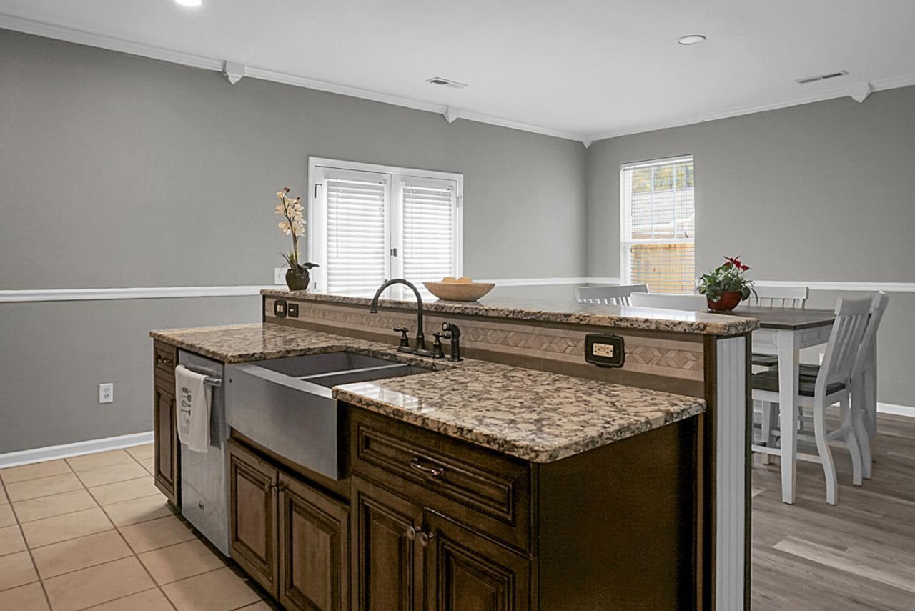 143 Red Leaf Boulevard Photo 27