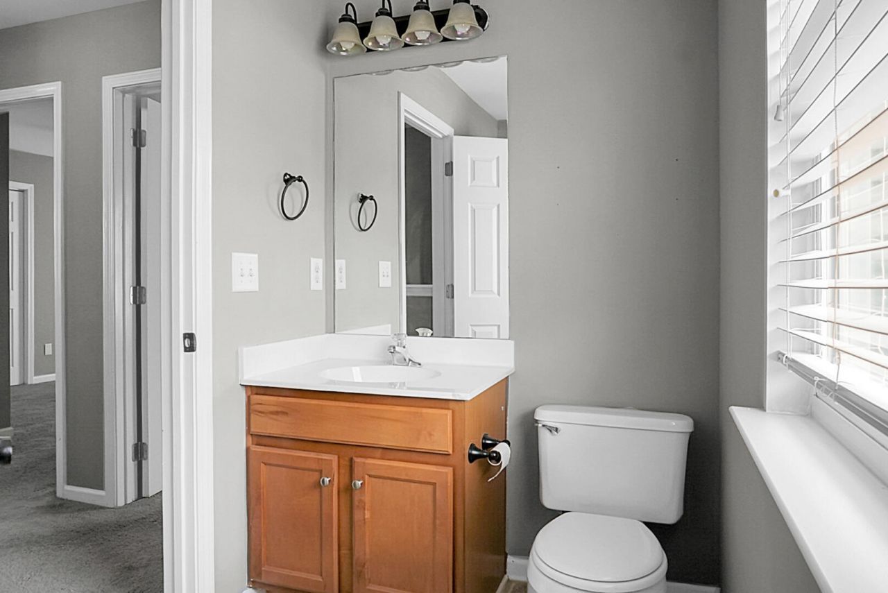 143 Red Leaf Boulevard Photo 43