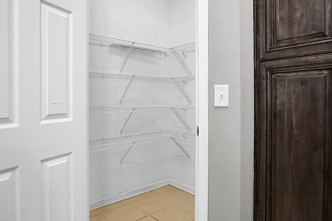 143 Red Leaf Boulevard Photo 44