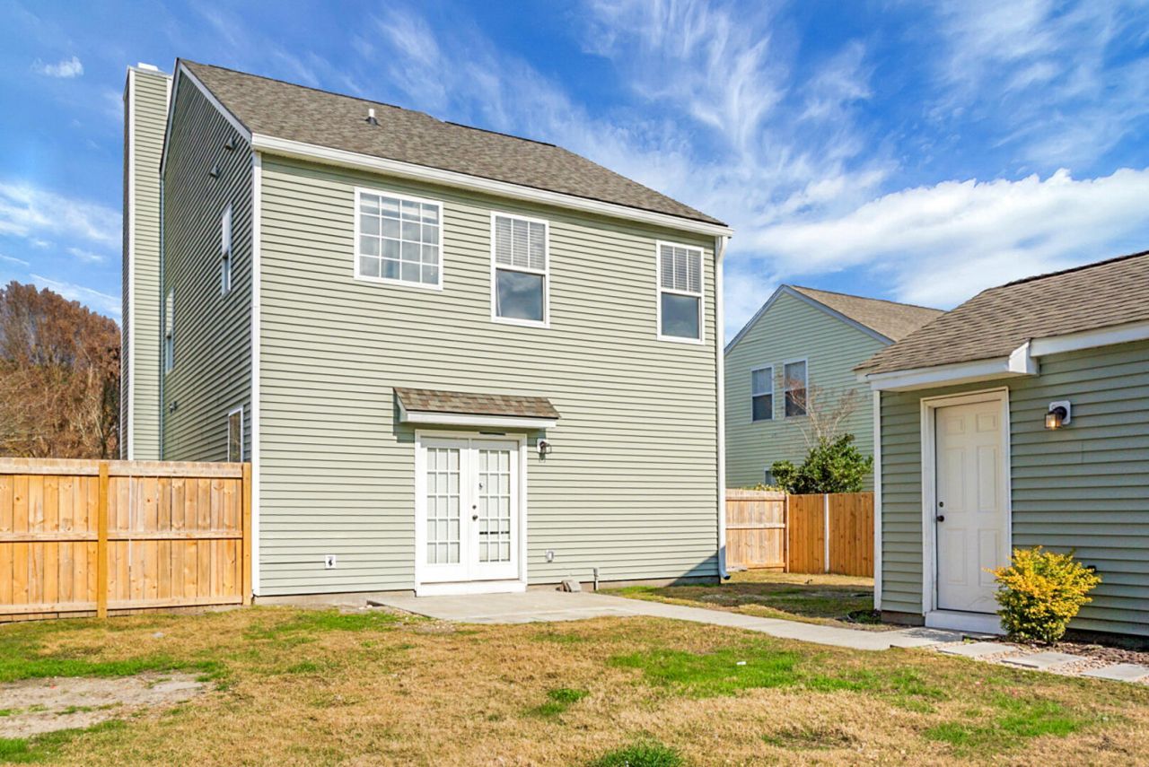 143 Red Leaf Boulevard Photo 47