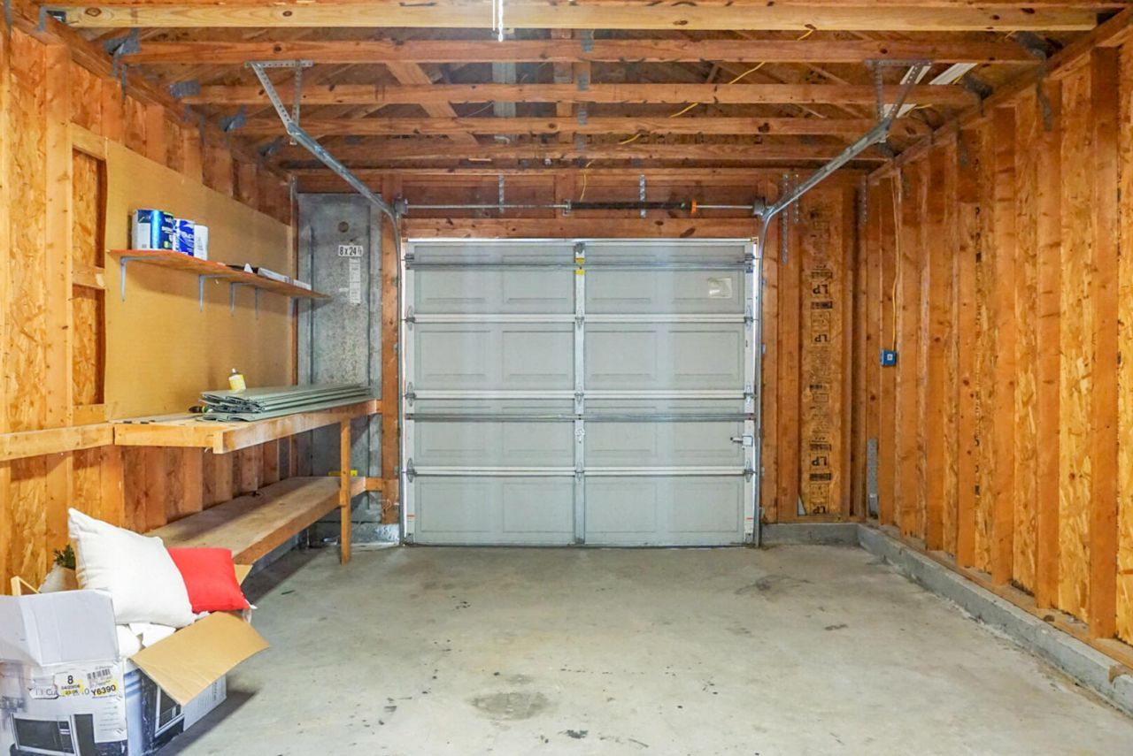 143 Red Leaf Boulevard Photo 48