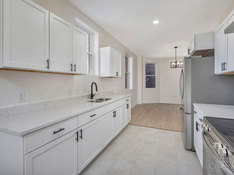 1930 Kinney Avenue, Cincinnati, OH 45207 Photo 11