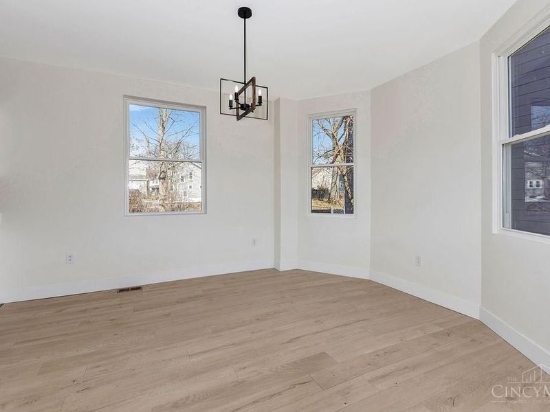 1930 Kinney Avenue, Cincinnati, OH 45207 Photo 14