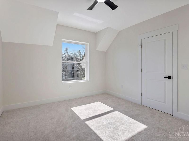 1930 Kinney Avenue, Cincinnati, OH 45207 Photo 20