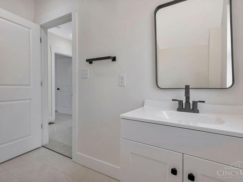 1930 Kinney Avenue, Cincinnati, OH 45207 Photo 24