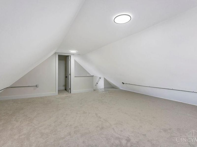 1930 Kinney Avenue, Cincinnati, OH 45207 Photo 27