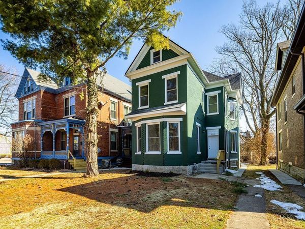 3138 Woodburn Avenue, Cincinnati, OH 45207