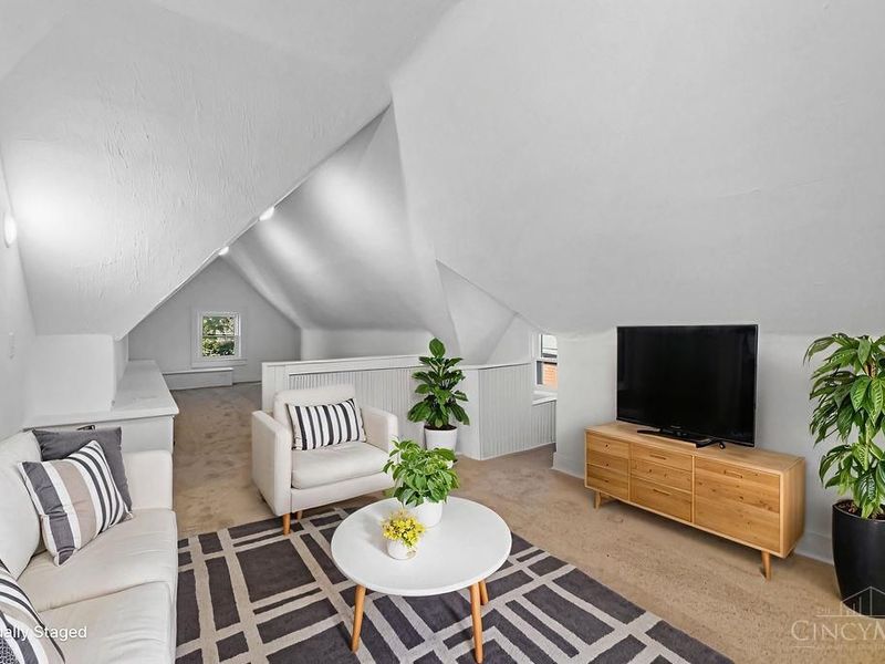 3138 Woodburn Avenue, Cincinnati, OH 45207 Photo 32