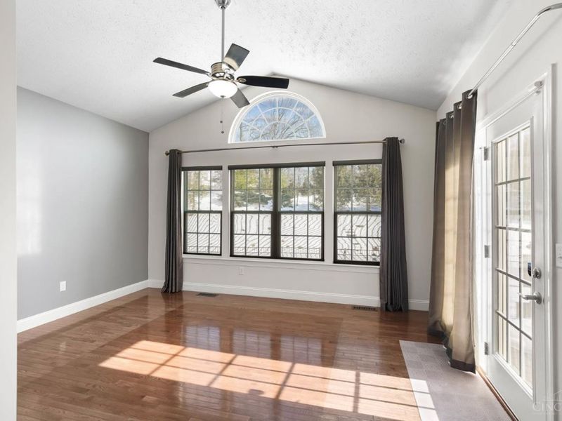 7644 Eleventh Hour Lane, West Chester, OH 45069 Photo 19