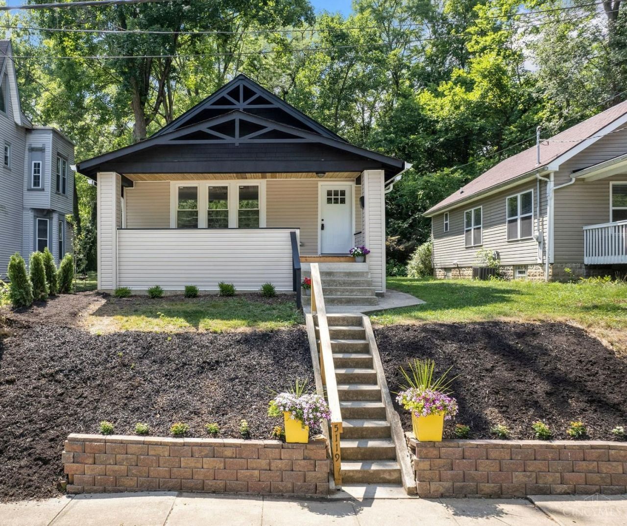 5119 Blaesi Street, Cincinnati, OH 45227 Main Photo