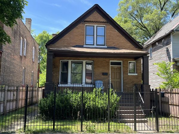 6916 S Lowe Avenue, Chicago, IL 60621