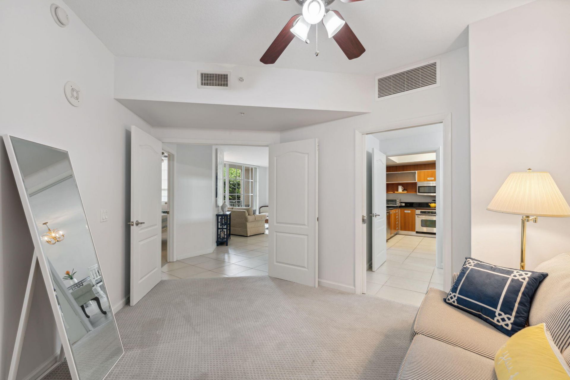 410 Evernia Street, Unit 414, West Palm Beach, FL 33401 Photo