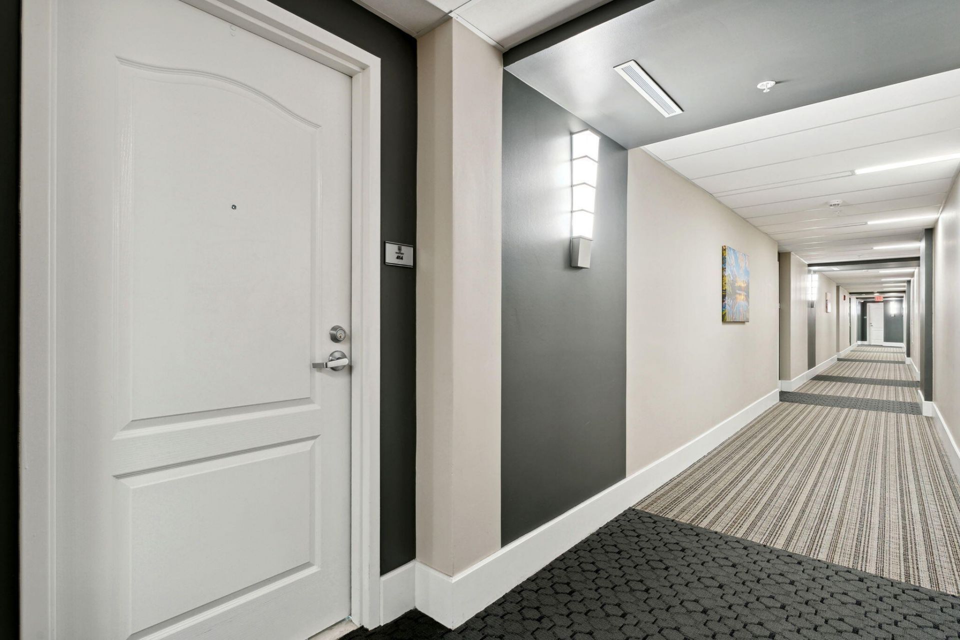 410 Evernia Street, Unit 414, West Palm Beach, FL 33401 Photo