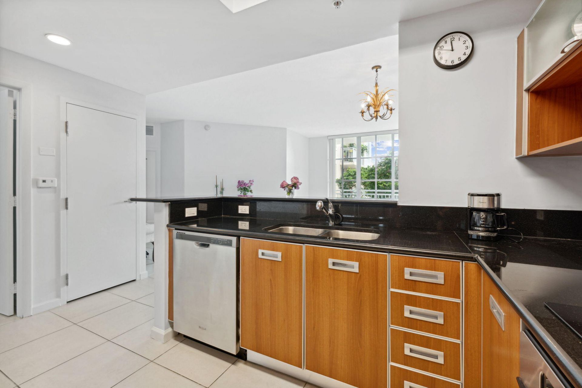 410 Evernia Street, Unit 414, West Palm Beach, FL 33401 Photo