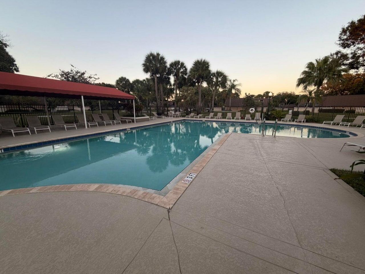 7117 71st Way, West Palm Beach, FL 33407 Photo