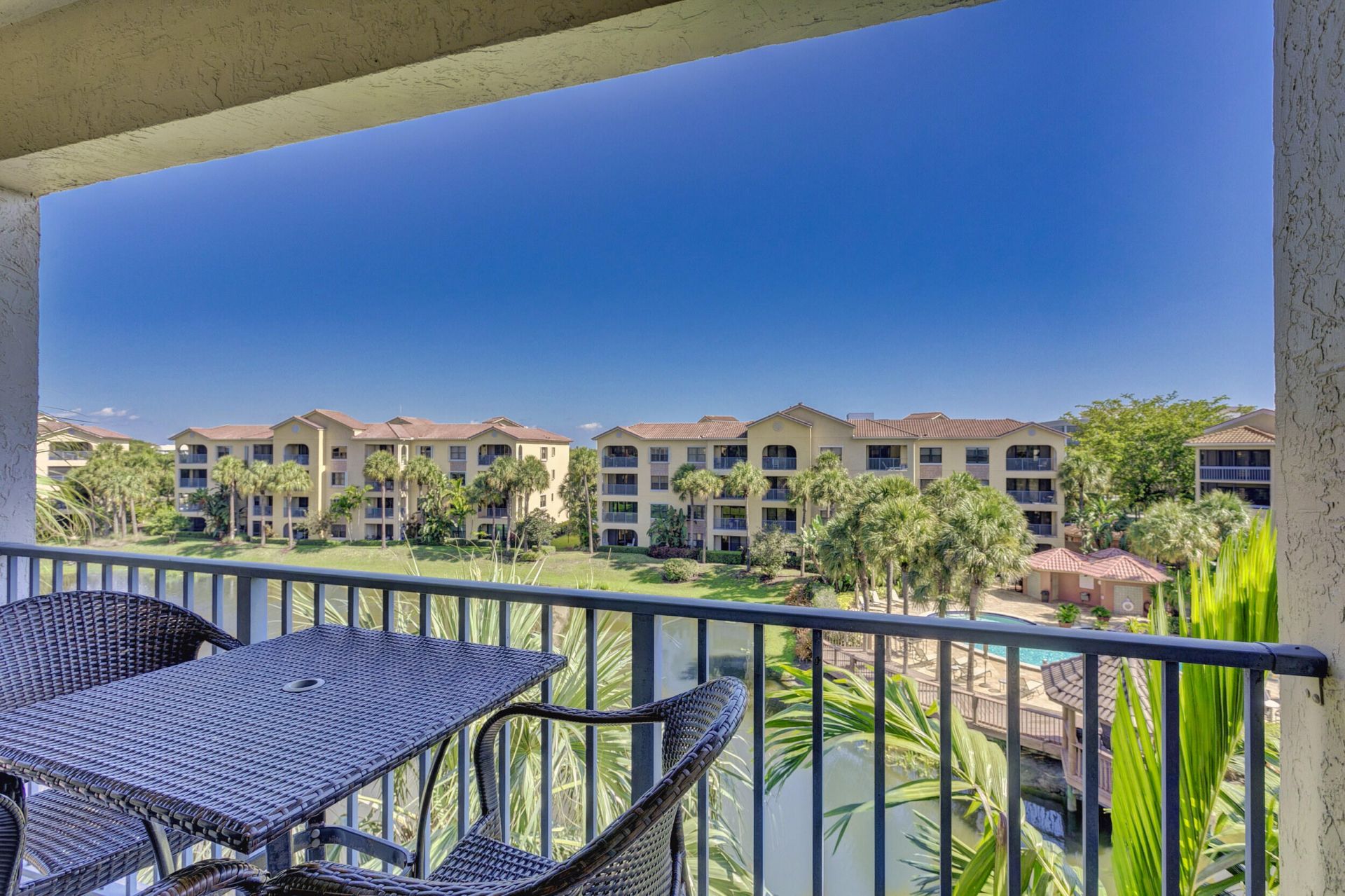 500 Uno Lago Drive, Unit 402, Juno Beach, FL 33408 Photo