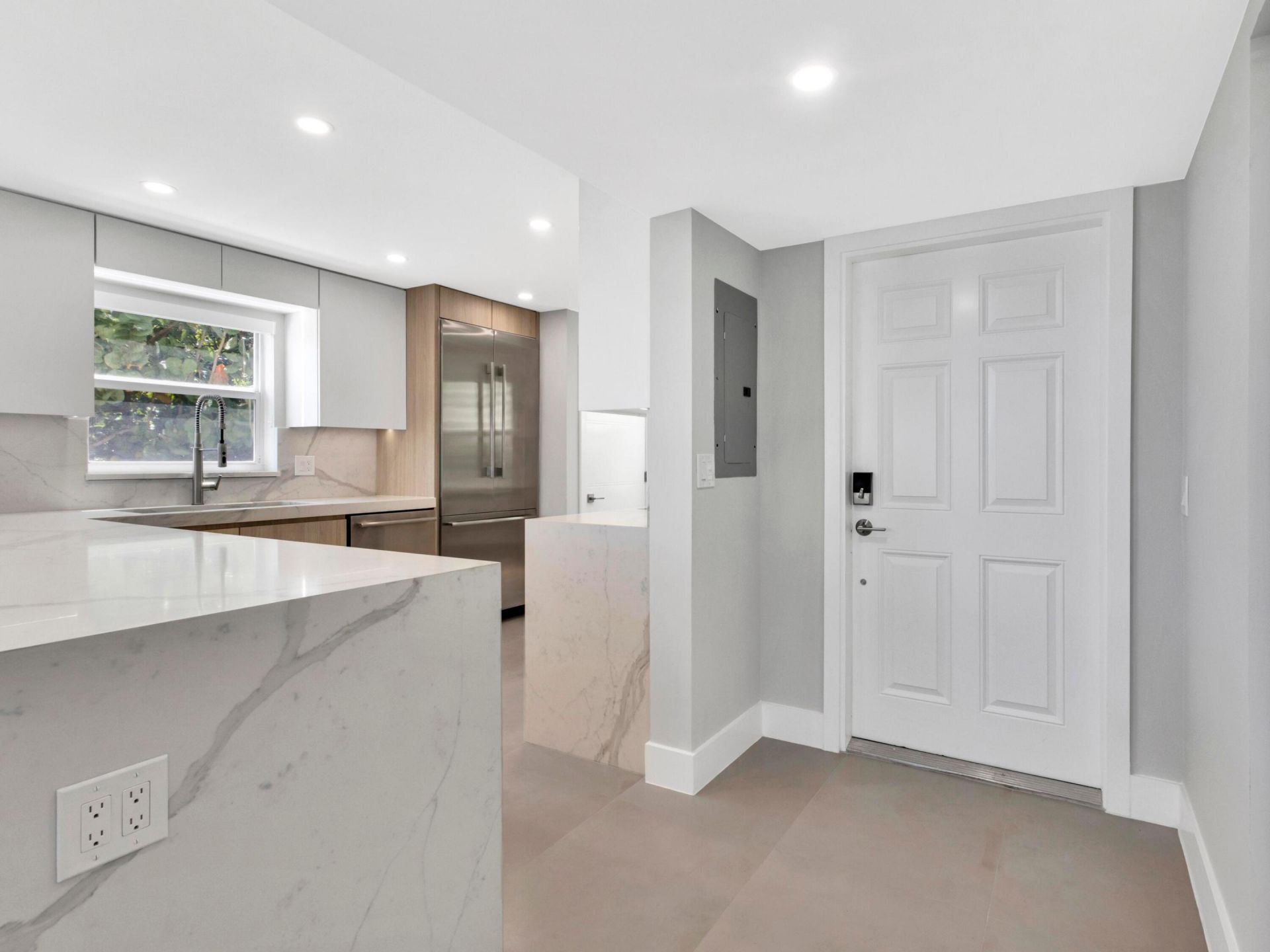 1 Harbourside Drive, Unit 2207, Delray Beach, FL 33483 Photo