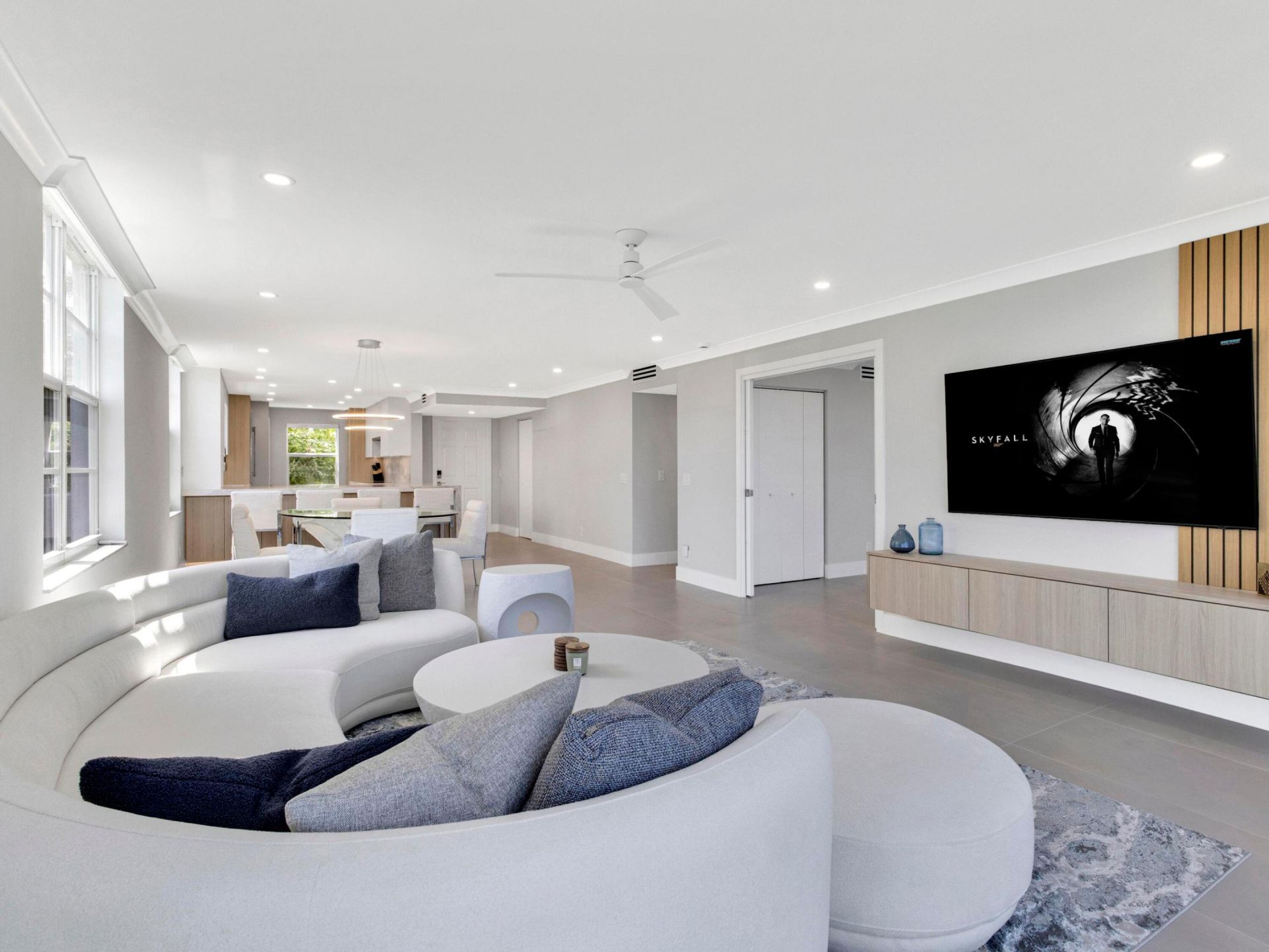 1 Harbourside Drive, Unit 2207, Delray Beach, FL 33483 Photo