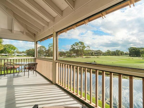 655 Brackenwood Cove, Palm Beach Gardens, FL 33418