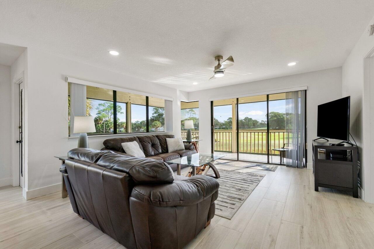 655 Brackenwood Cove, Palm Beach Gardens, FL 33418 Photo