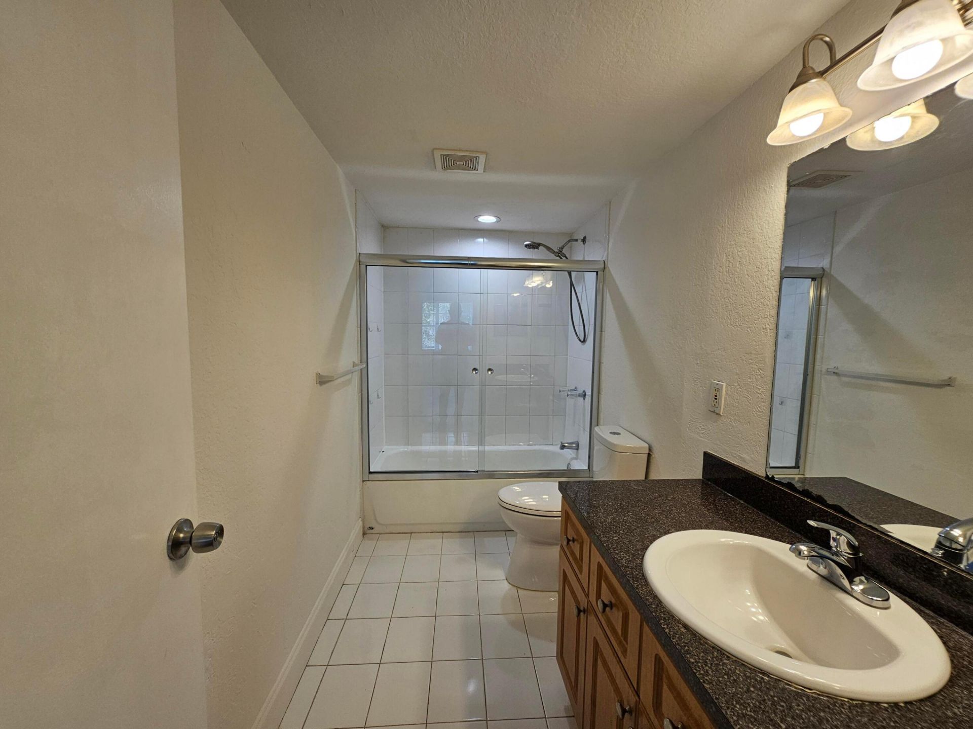 120 Sparrow Drive, Unit 208, Royal Palm Beach, FL 33411 Photo
